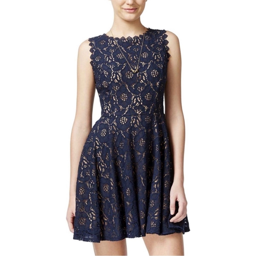 CITY STUDIO NAVY LACE SLEEVELESS MINI DRESS SIZE 5 COCKTAIL PARTY FEMININE
